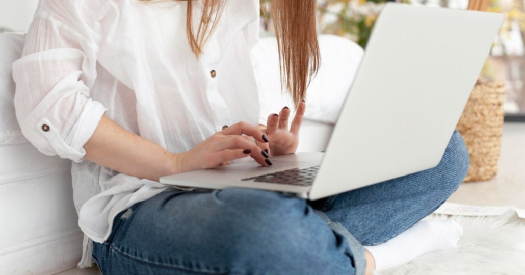 woman writing a blog post